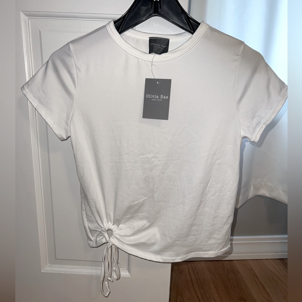 NWT cinched front t shirt